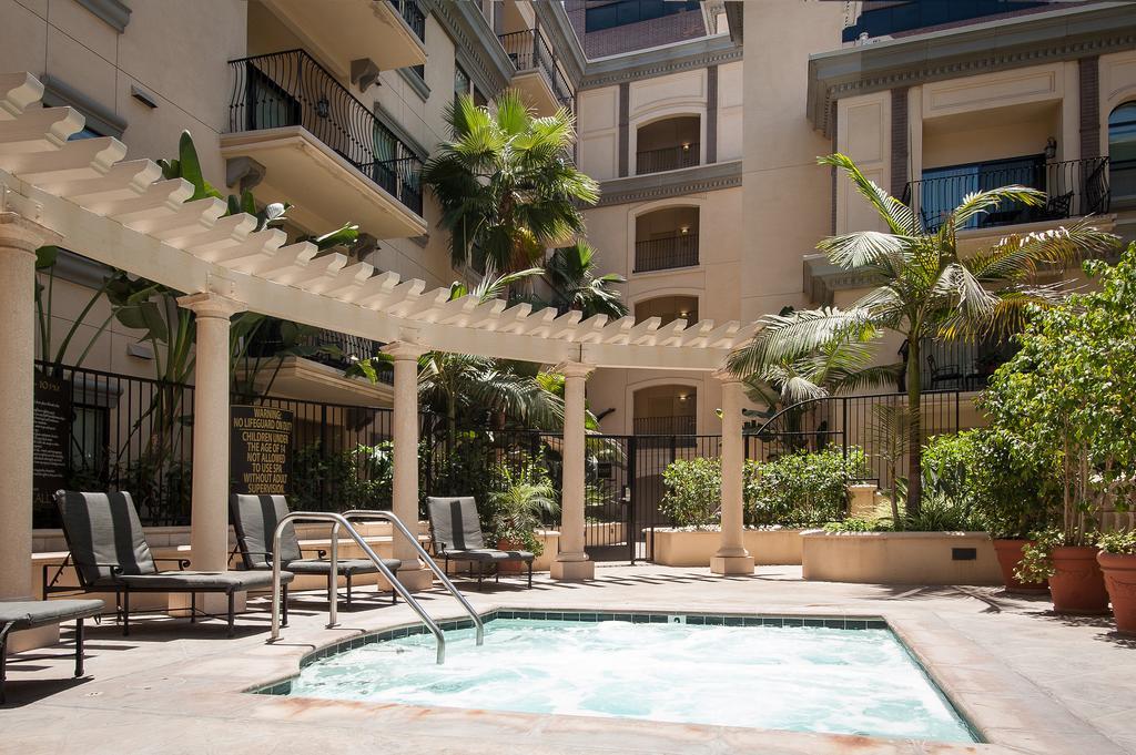 Sunshine Suites At The Piero Los Angeles Dış mekan fotoğraf