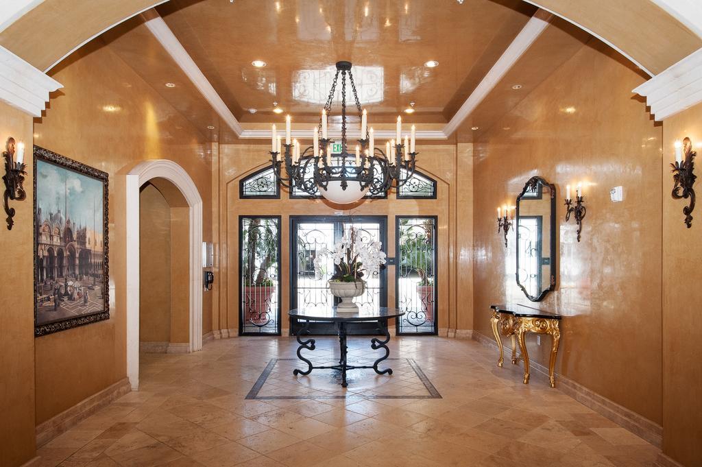 Sunshine Suites At The Piero Los Angeles Dış mekan fotoğraf
